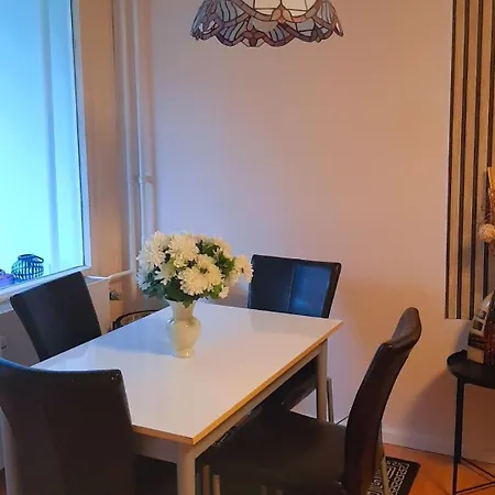 Dream Home-3zimmerwohnung, Grosser Balkon, Gegenueber Der Kristall Therme Lejlighed *