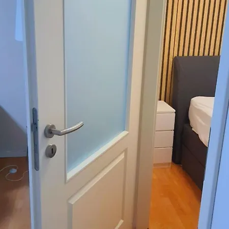 Dream Home-3zimmerwohnung, Großer Balkon, Gegenüber Der Kristall Therme *